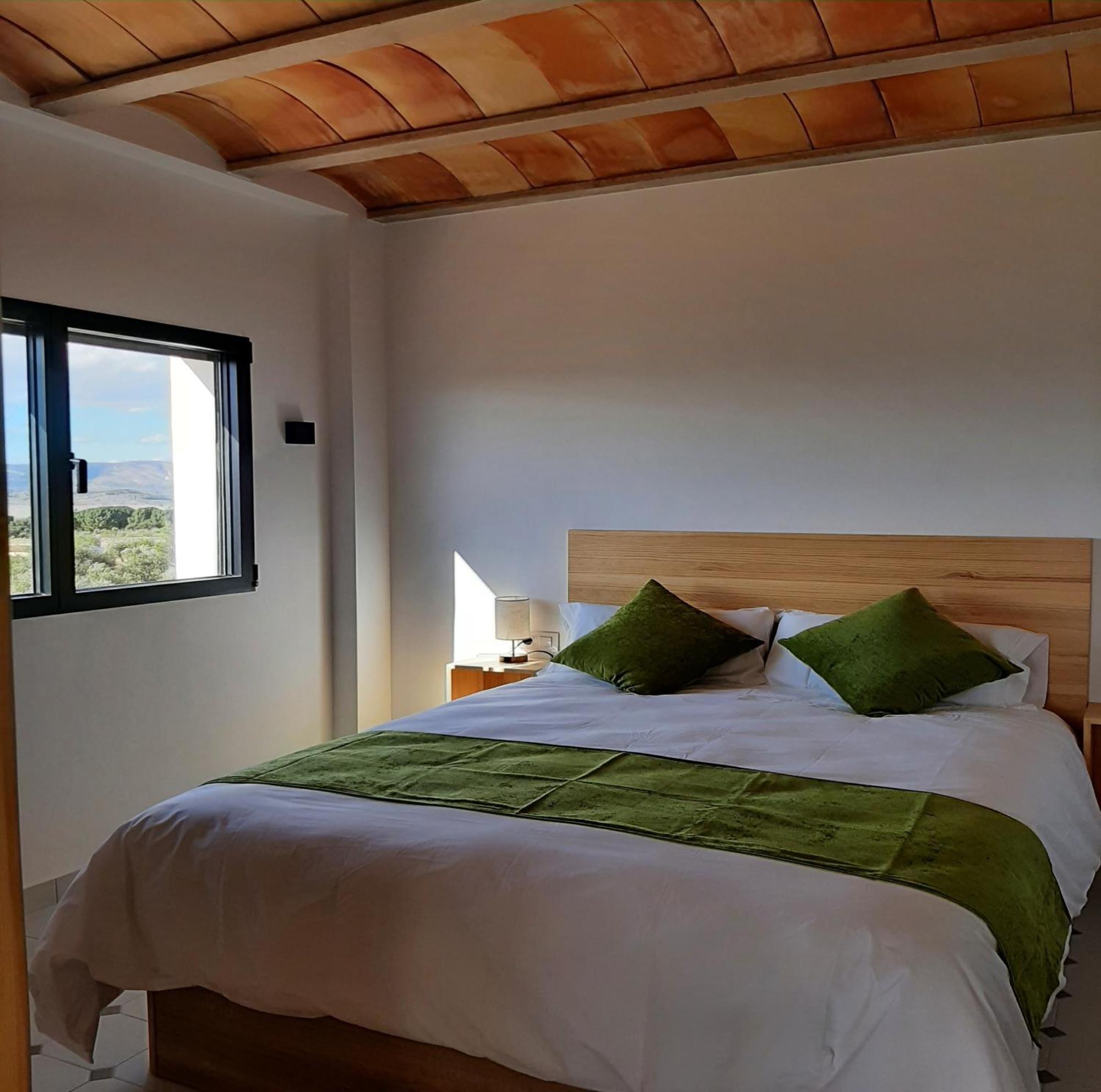 Casita Del Embalse Con Encanto 비아르 외부 사진